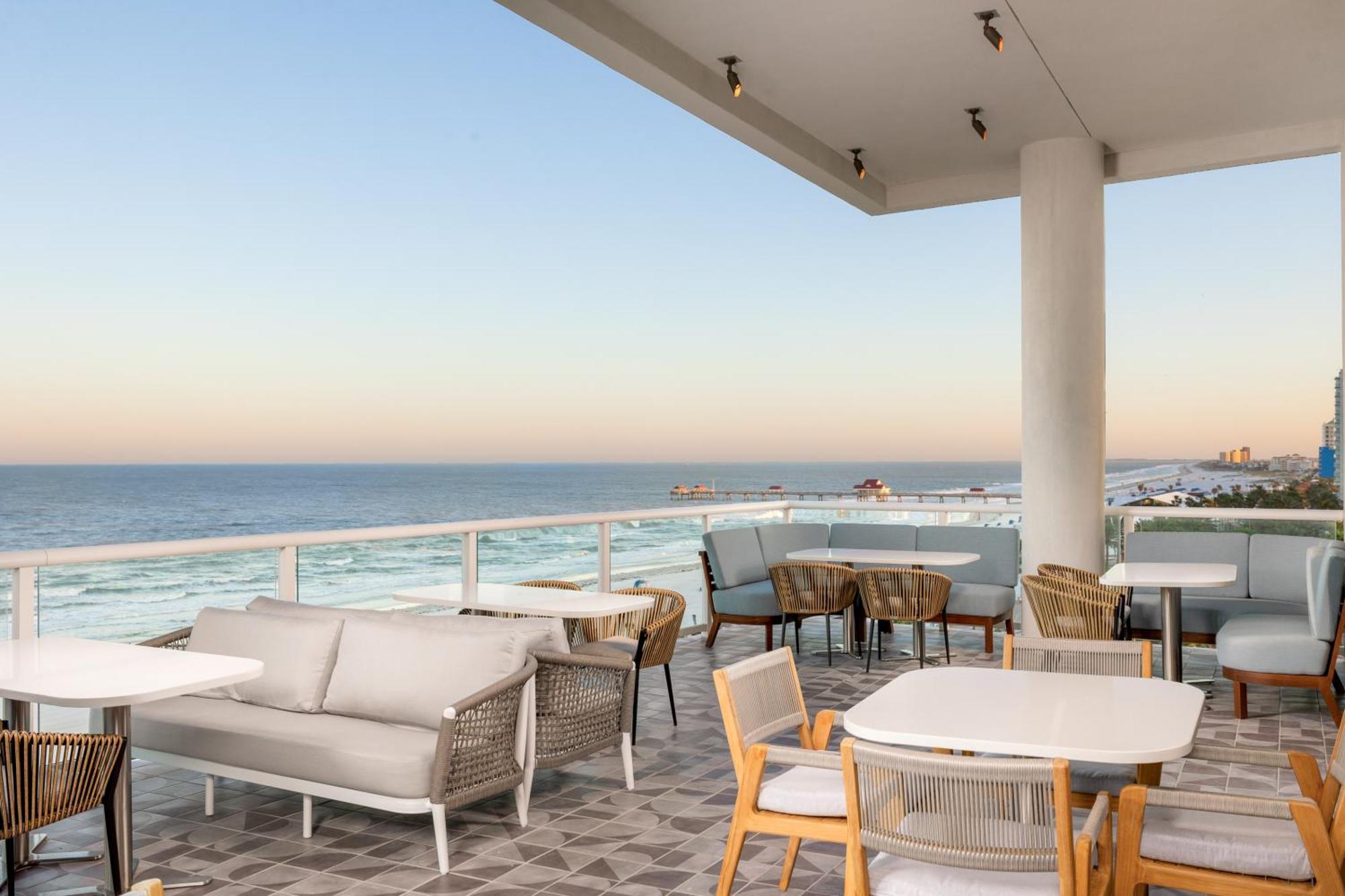 The Hiatus Clearwater Beach, Curio Collection By Hilton Exteriör bild