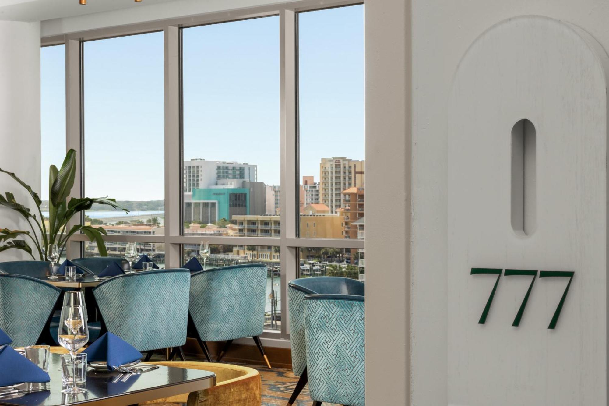 The Hiatus Clearwater Beach, Curio Collection By Hilton Exteriör bild